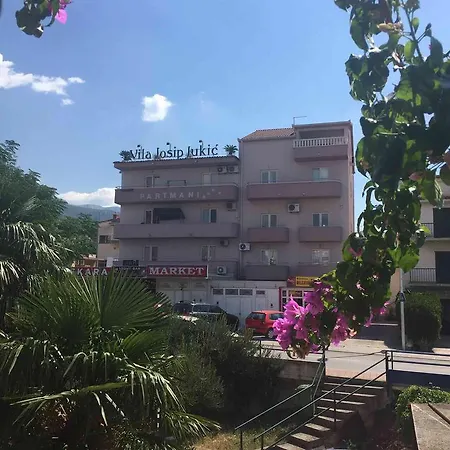Apartment Jukic Makarska